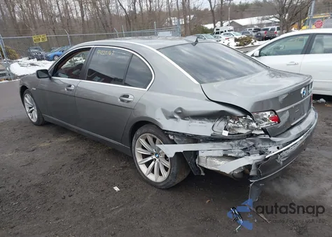 2007 BMW 750Li из США, поврежденный, VIN WBAHN83537DT66397